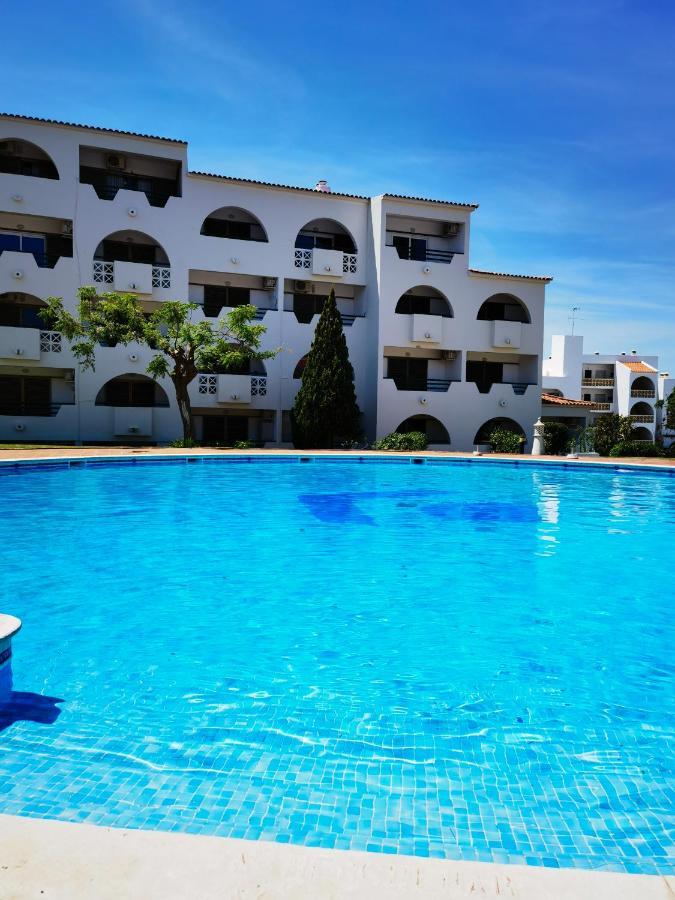 211 Moderno Com Vista A Piscina No Centro Da Apartment