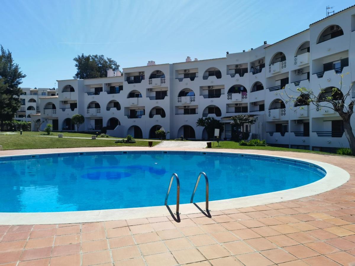 211 Moderno Com Vista A Piscina No Centro Da